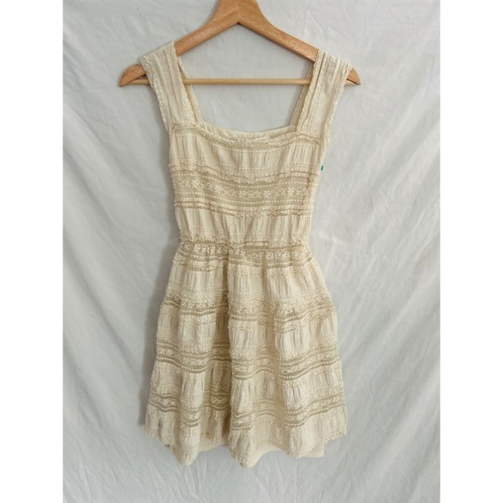 MAX STUDIO Cream Lace Tiered Square Neck‎ Mini Dress Size XS